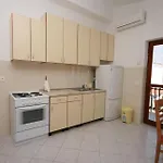 Appartamento With Parking Space Rastici, Ciovo - 2794 *